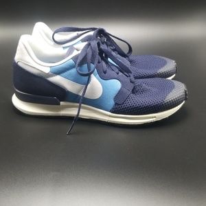 NWOT Nike Air Berwuda